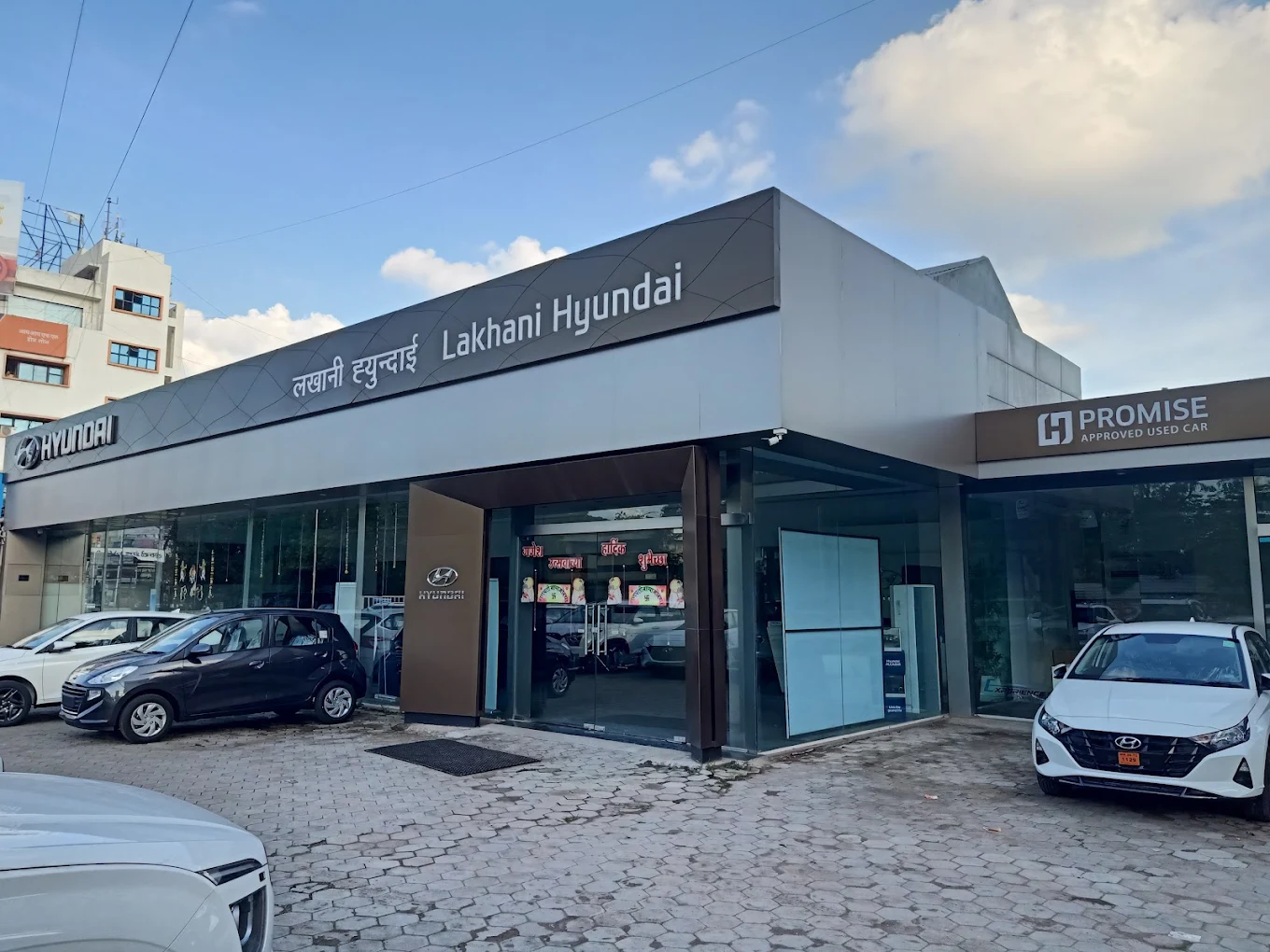 Premium Hyundai Showroom in sambhajinagar for Premium Aura Taxi in Sambhajinagar